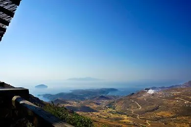 Aria Serifos فيلة